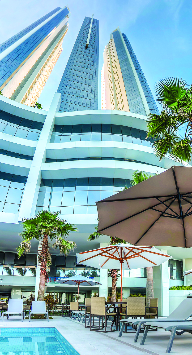 Ibiza Towers – Empreendimento 100% pronto frente mar na Barra Sul com 4 suítes e lazer de resort