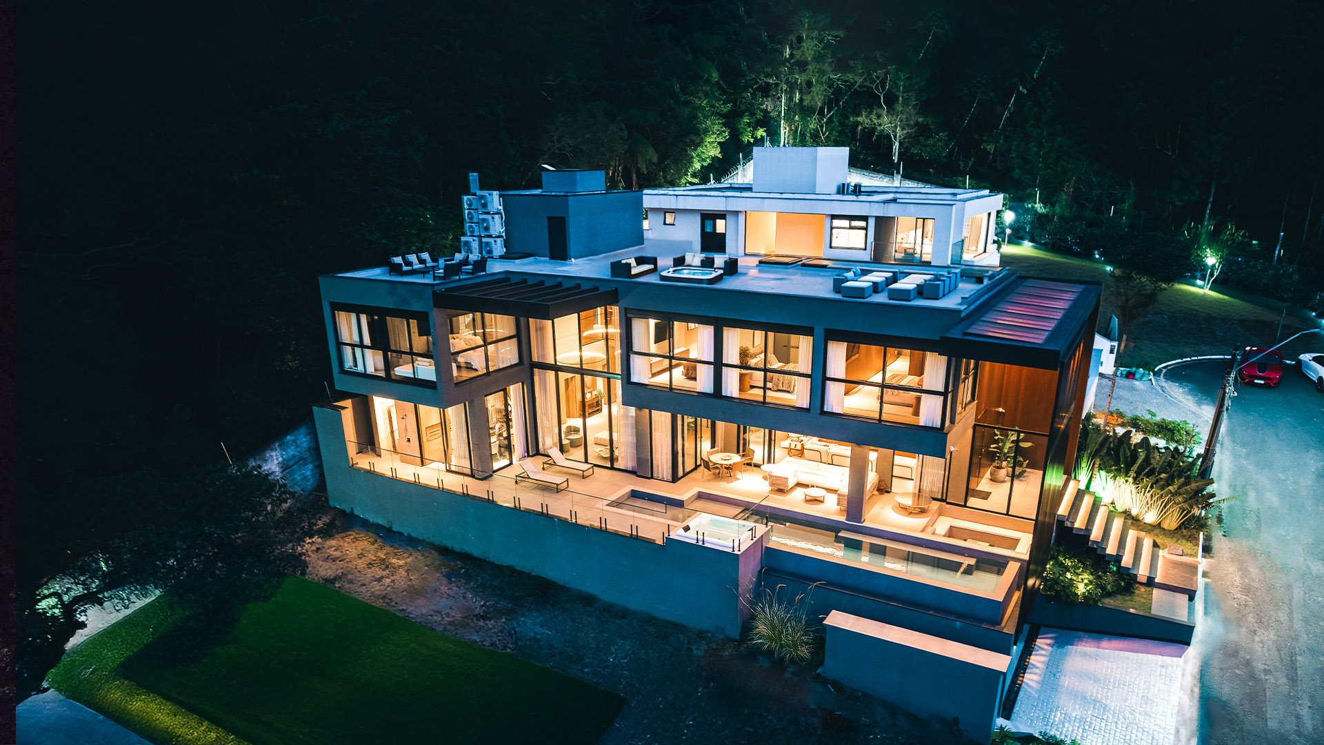 Mansão no topo do Condominio Bella Vista em Balneário Camboriú - Santa Catarina