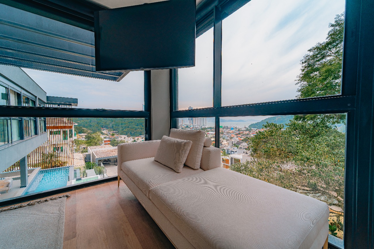 Mansão no topo do Condominio Bella Vista em Balneário Camboriú - Santa Catarina