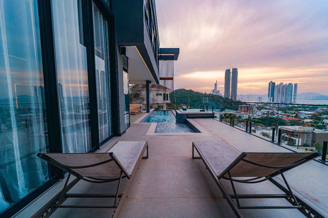 Mansão no topo do Condominio Bella Vista em Balneário Camboriú - Santa Catarina
